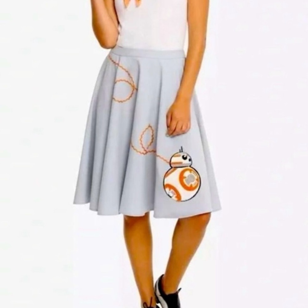 NWT Her Universe Star Wars BB-8 Light Gray A-Line Skirt